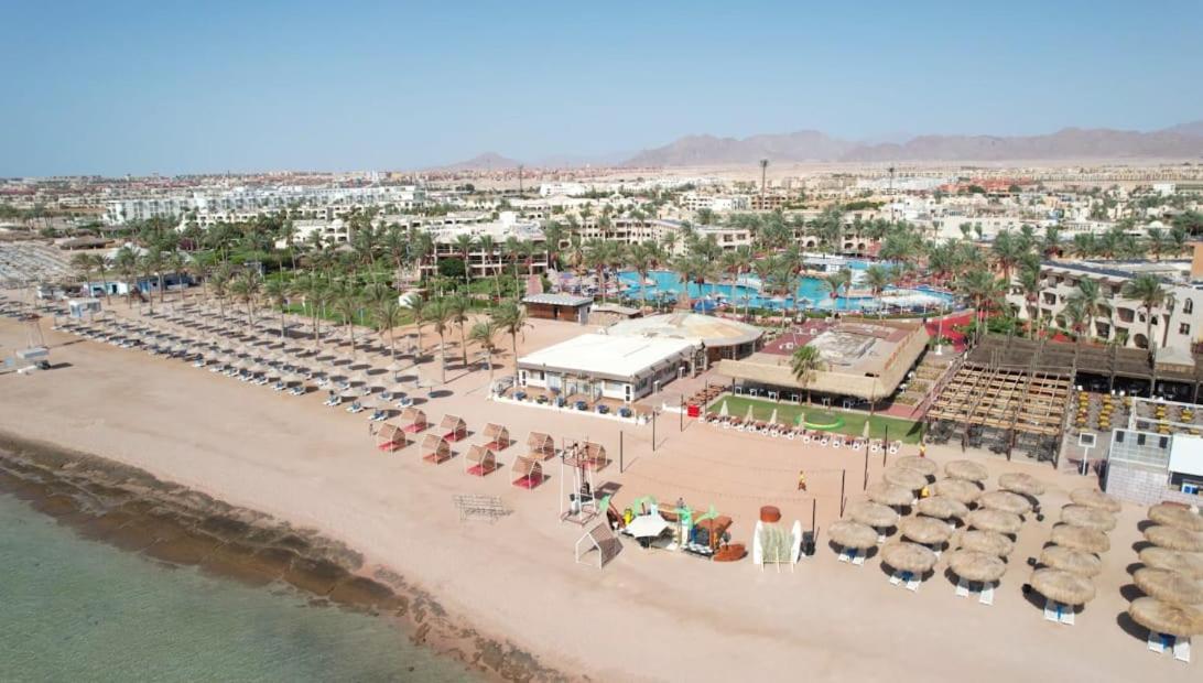 Sea Beach Aqua Park Resort 샤름 엘 셰이크 외부 사진